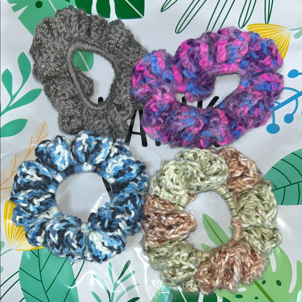 Vibrant Knit Hair Scrunchies Set